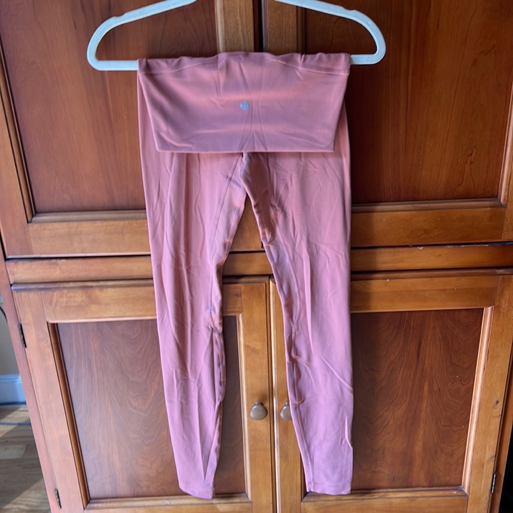 Lululemon like new align leggings